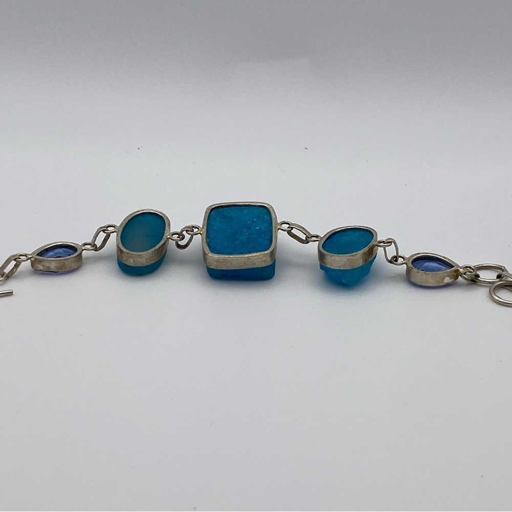 Large turquoise blue druzy bracelet set in 925 Sterling silver. - Picture 7 of 8